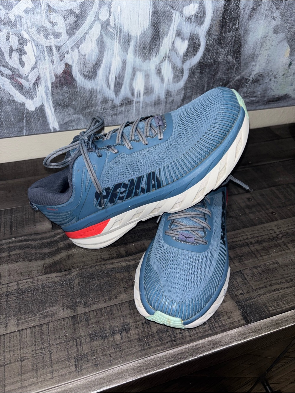 HOKA Bondi 7 running shoe MENS SZ 10.5